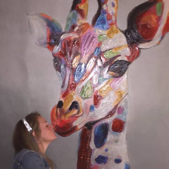 Meet your Posher, Erin - Picture 1 of 1